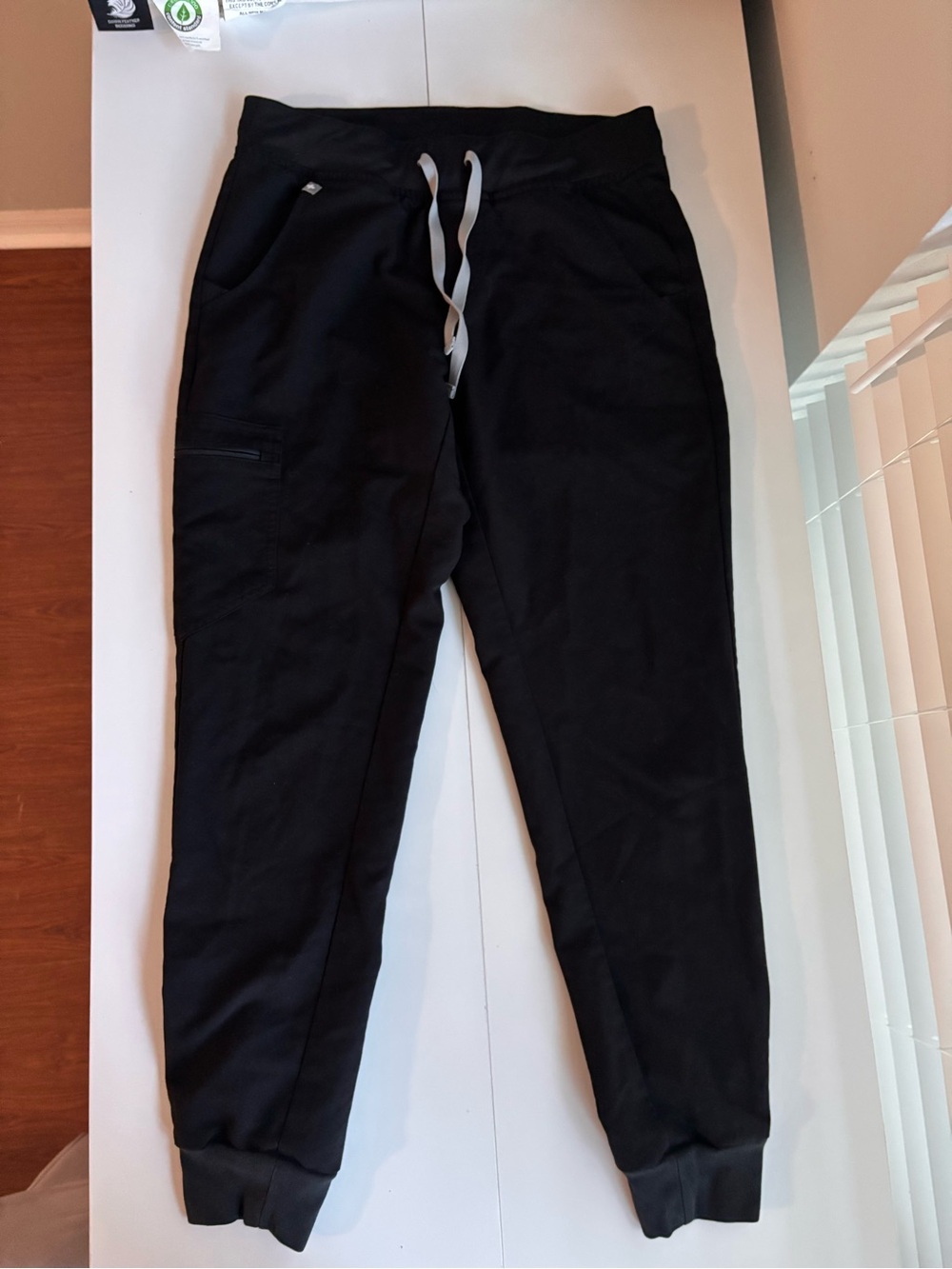 Figs Black Scrub set - Picture 3 of 4